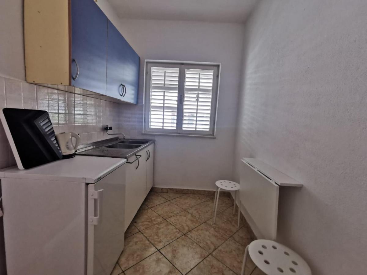 Angela Apartment