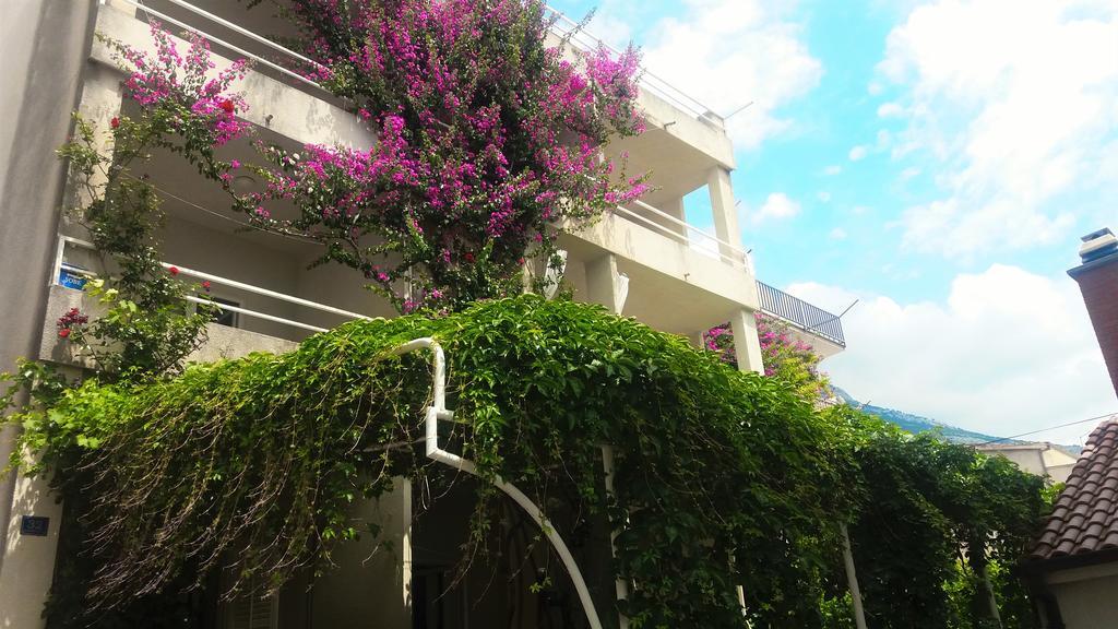 Angela Apartment