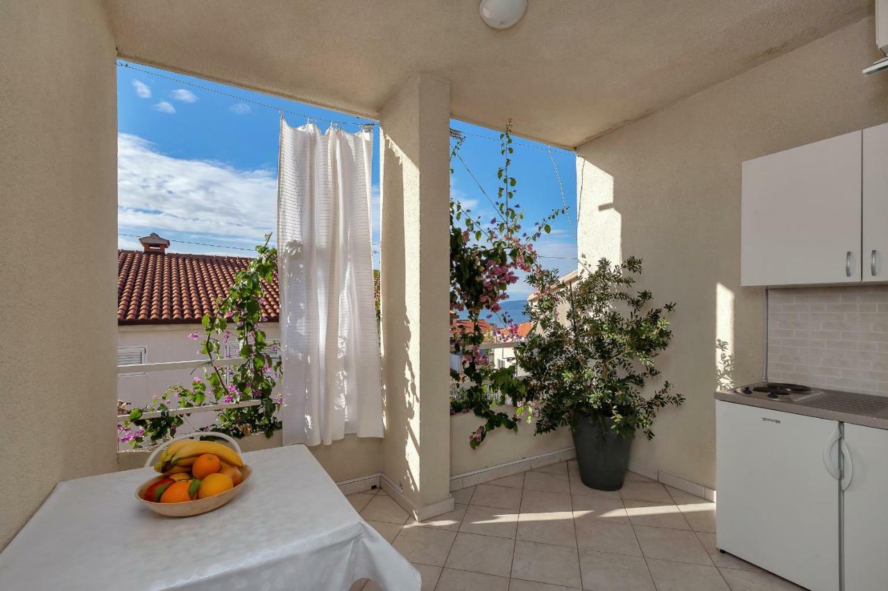 Apartment Angela Makarska